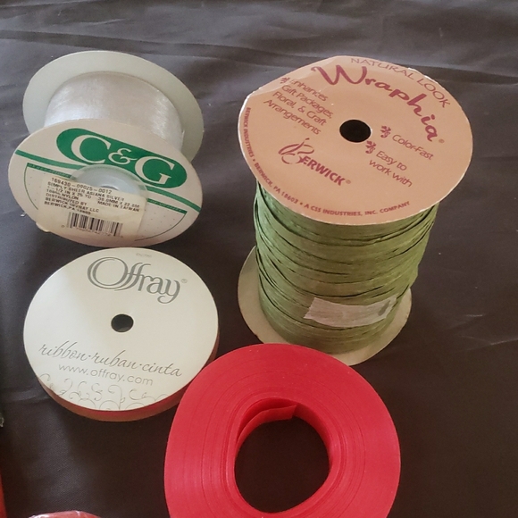 Assorted Ribbon Collection - Picture 4 of 4